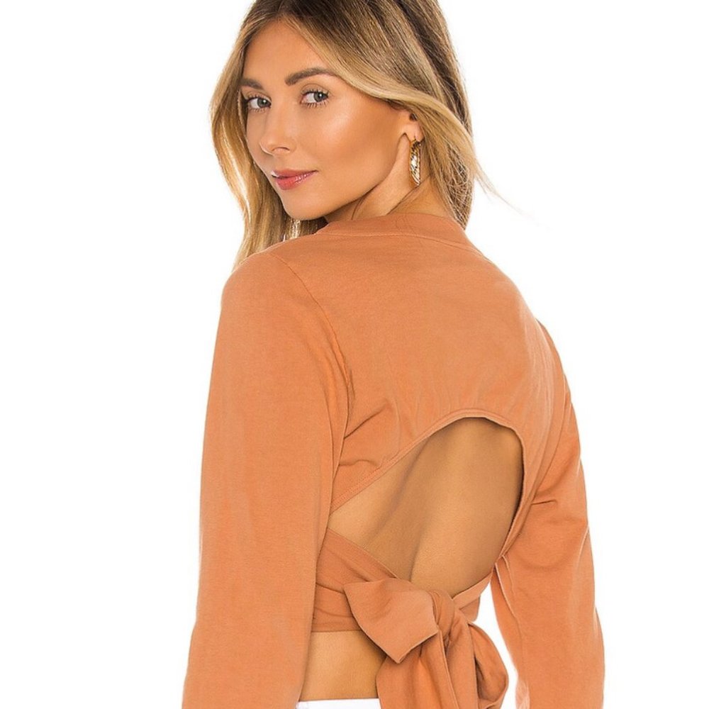 Revolve Sunset Tan Riley Tee with Open Back. Never Worn!